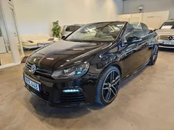 Svart Begagnad 2013 VW Golf Cabriolet Comfortline Cab | 189 900 kr