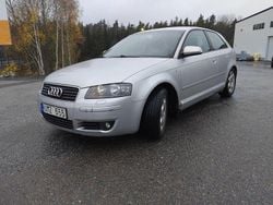 Silver Begagnad 2004 Audi A3 Attraction Halvkombi | 15 500 kr (Superpris)
