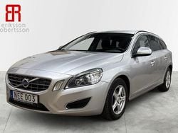 Grå Begagnad 2013 Volvo V60 Momentum Kombi | 139 900 kr (Lite dyr)