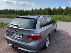 Grå Begagnad 2007 BMW 530 Kombi | 65 000 kr (Marknadspris)