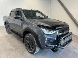Grå Begagnad 2023 Isuzu D-Max Pickup | 439 900 kr