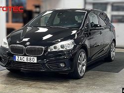 Svart Begagnad 2017 BMW 225 Active Tourer Sport Line Minibuss | 169 500 kr (Marknadspris)