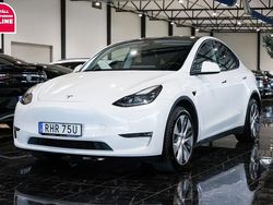 Vit Begagnad 2022 Tesla Model Y Long Range AWD SUV | 319 500 kr (Marknadspris)