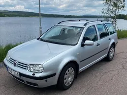Silver Begagnad 2004 VW Golf IV Basis Kombi | 22 900 kr (Marknadspris)