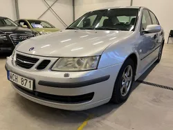 Silver Begagnad 2004 Saab 9-3 Vector Sedan | 39 800 kr (Marknadspris)