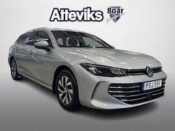 Silver Begagnad 2024 VW Passat Business Kombi | 338 900 kr (Dyr)
