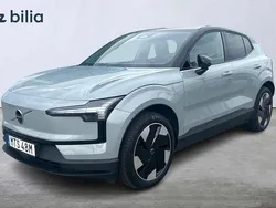 Grå Begagnad 2023 Volvo EX30 Plus SUV | 349 900 kr (Bra pris)