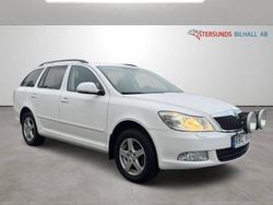 Vit Begagnad 2012 Skoda Octavia Elegance Kombi | 84 900 kr (Lite dyr)