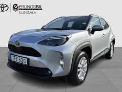 Silver Begagnad 2024 Toyota Yaris Cross Active SUV | 289 900 kr (Marknadspris)