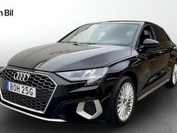 Svart Begagnad 2022 Audi A3 Sportback Advanced Plus Halvkombi | 249 000 kr (Bra pris)