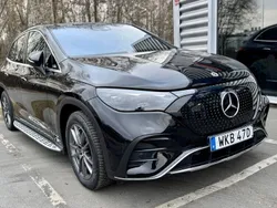 Svart Begagnad 2023 Mercedes EQE500 AMG line SUV | 845 000 kr (Marknadspris)
