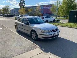 Grå Begagnad 2004 Saab 9-3 Linear Sedan | 7 000 kr (Marknadspris)