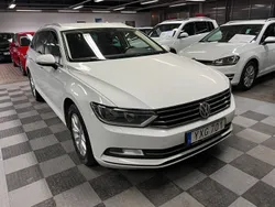 Vit Begagnad 2017 VW Passat Kombi | 129 500 kr (Marknadspris)