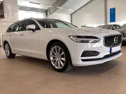 Vit Begagnad 2017 Volvo V90 Momentum Kombi | 257 500 kr (Lite dyr)