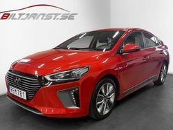 Orange Begagnad 2016 Hyundai Ioniq Premium Halvkombi | 129 900 kr (Bra pris)