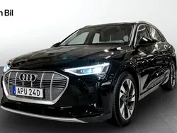 Brilliantsvart Begagnad 2021 Audi e-tron Proline SUV | 379 000 kr (Bra pris)