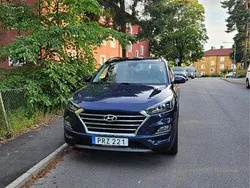 Blå Begagnad 2019 Hyundai Tucson Premium SUV | 229 000 kr (Marknadspris)