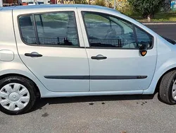 Ljusgrå (grå) Begagnad 2005 Renault Modus Minibuss | 20 300 kr