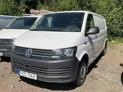 Vit Begagnad 2018 VW T6 Van | 70 000 kr