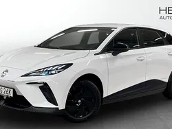 Vit (white) Begagnad 2023 MG MG4 EV Halvkombi | 254 900 kr