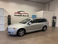 Silver Begagnad 2014 Volvo V70 Momentum Kombi | 119 900 kr (Marknadspris)