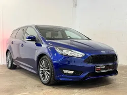 Blå Begagnad 2017 Ford Focus ST-Line Kombi | 149 900 kr (Marknadspris)