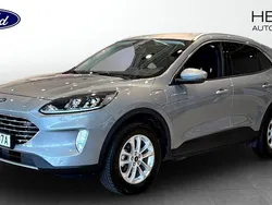 Grå (grey) Begagnad 2022 Ford Kuga Titanium SUV | 244 900 kr (Marknadspris)