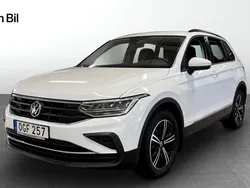 Vit Begagnad 2020 VW Tiguan SUV | 264 800 kr (Lite dyr)