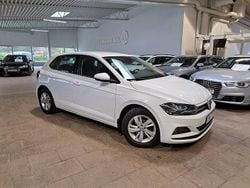 Vit (pure vit) Begagnad 2019 VW Polo Halvkombi | 134 800 kr (Marknadspris)