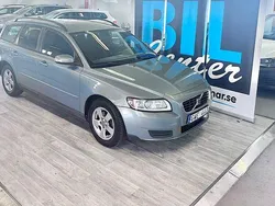 Ljusblå Begagnad 2008 Volvo V50 Kinetic Kombi | 25 000 kr (Bra pris)