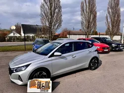 Grå Begagnad 2020 Hyundai i20 Essential Halvkombi | 138 800 kr (Marknadspris)