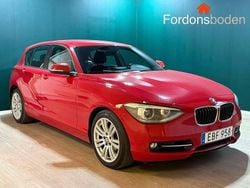 Röd Begagnad 2014 BMW 120 Sport Line Halvkombi | 119 800 kr (Marknadspris)