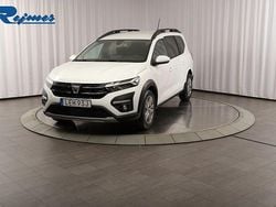 Vit (snövit) Begagnad 2022 Dacia Jogger Comfort Minibuss | 169 800 kr (Marknadspris)