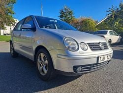 Silver Begagnad 2002 VW Polo Trendline Halvkombi | 27 500 kr (Bra pris)