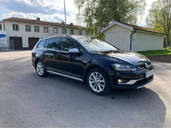 Svart Begagnad 2017 VW Golf Alltrack Kombi | 210 000 kr (Lite dyr)