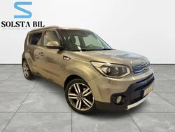 Grå Begagnad 2016 Kia Soul SUV | 120 000 kr (Marknadspris)