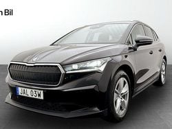 Svart Begagnad 2023 Skoda Enyaq iV SUV | 439 900 kr (Marknadspris)