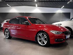 Röd Begagnad 2012 BMW 328 Sedan | 144 900 kr (Lite dyr)