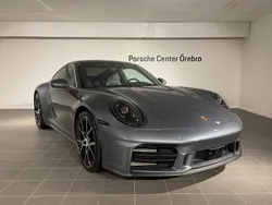 Grå (vanadium grey metallic) Begagnad 2024 Porsche 911 Carrera Sportkupé | 1 699 000 kr (Bra pris)