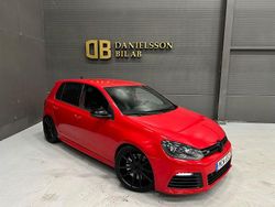 Röd Begagnad 2012 VW Golf VII R Halvkombi | 179 800 kr (Bra pris)