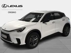 Vit Begagnad 2024 Lexus LBX SUV | 324 900 kr (Bra pris)
