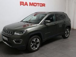 Grön Begagnad 2018 Jeep Compass Limited SUV | 149 900 kr