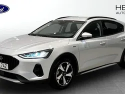Begagnad 2024 Ford Focus Active Halvkombi | 204 900 kr (Bra pris)