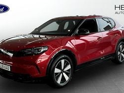 Röd (red) Ny 2025 Ford Capri Sedan | 533 900 kr (Marknadspris)