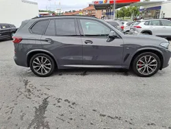 Grå Begagnad 2023 BMW X5 M Sport SUV | 839 000 kr (Dyr)
