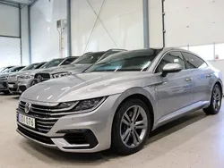 Silver Begagnad 2017 VW Arteon GTS Halvkombi | 269 800 kr (Marknadspris)