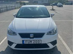 Vit Begagnad 2019 Seat Ibiza Style Halvkombi | 90 000 kr (Marknadspris)