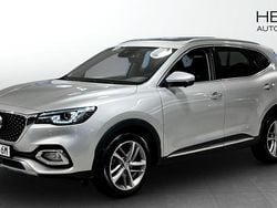 Grå (grey) Begagnad 2021 MG EHS Luxury SUV | 229 900 kr (Marknadspris)