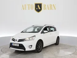 Vit Begagnad 2015 Toyota Verso Minibuss | 124 700 kr (Marknadspris)