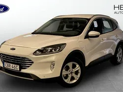 Vit (white) Begagnad 2022 Ford Kuga Titanium SUV | 269 900 kr (Marknadspris)